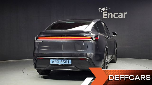 Tesla MODEL Y Long Range AWD купить на сайте DeffCars