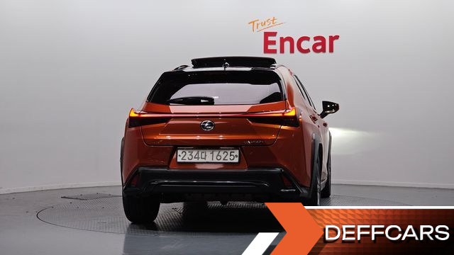 Lexus UX 2.0 F-Sport 2WD купить на сайте DeffCars