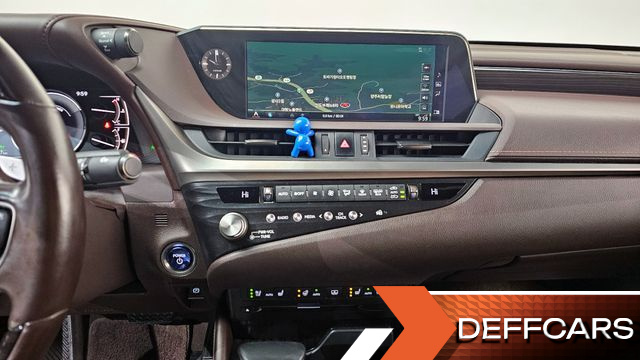 Lexus ES Luxury Plus купить на сайте DeffCars