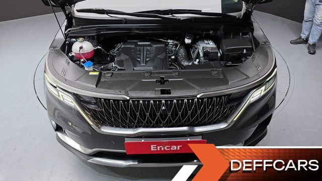Kia CARNIVAL Gasoline 9-Seater Signature купить на сайте DeffCars