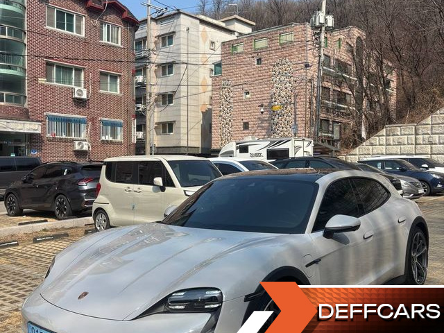 Porsche TAYCAN 4 Cross Turismo купить на сайте DeffCars