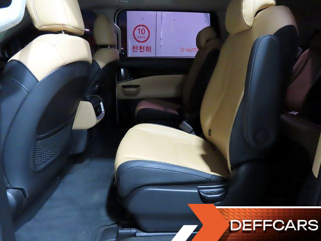 Kia CARNIVAL Diesel 9-Seater Prestige купить на сайте DeffCars