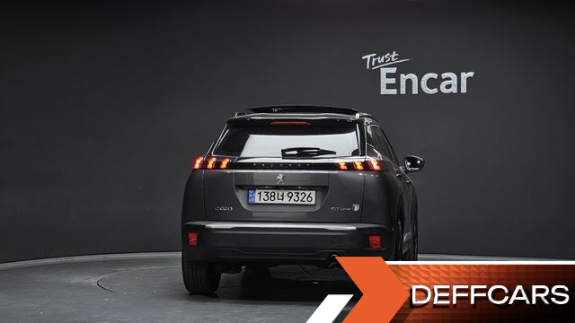 Peugeot 2008 1.5 BlueHDi GT Line купить на сайте DeffCars