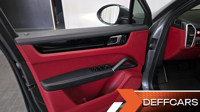 Porsche CAYENNE 3.0 купить на сайте DeffCars