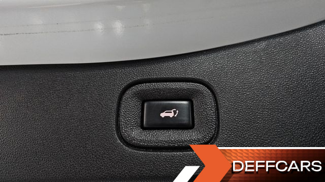 Renault-KoreaSamsung QM6 2.0 GDe PREMIERE 2WD купить на сайте DeffCars