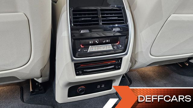 BMW X7 xDrive 40i Design Pure Excellence 7-Seater купить на сайте DeffCars