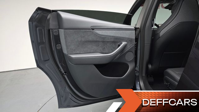 Tesla MODEL Y L Long Range AWD купить на сайте DeffCars