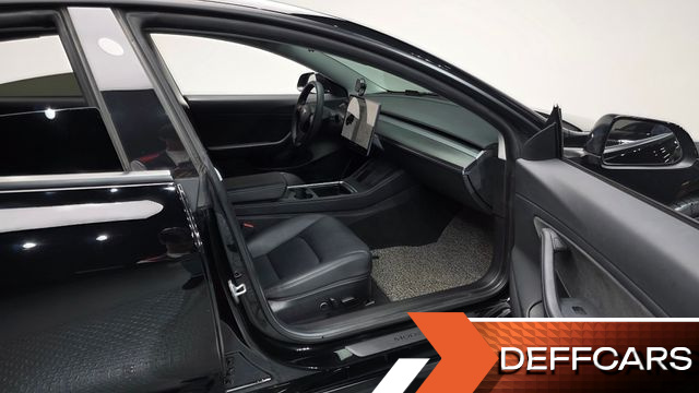 Tesla MODEL 3 Performance AWD купить на сайте DeffCars
