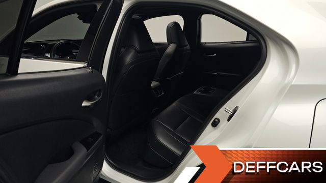 Lexus UX 2WD купить на сайте DeffCars