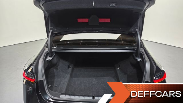 BMW 7-SERIES 740d xDrive Design Pure Excellence купить на сайте DeffCars