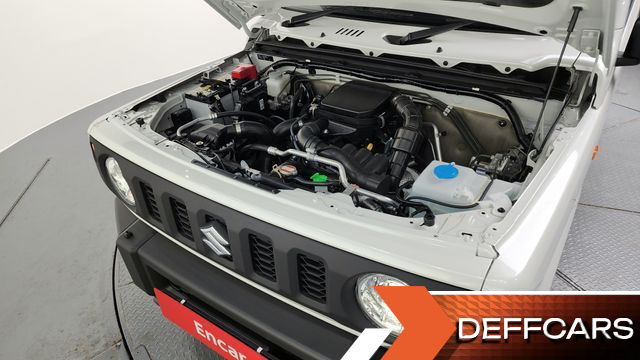 Suzuki Jimny 0.6 купить на сайте DeffCars