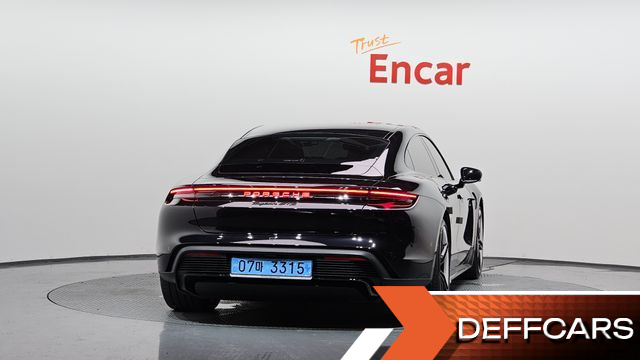 Porsche TAYCAN GTS купить на сайте DeffCars