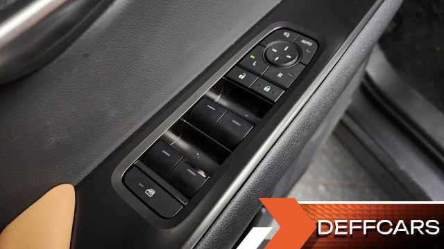 Lexus UX 2.0 2WD купить на сайте DeffCars
