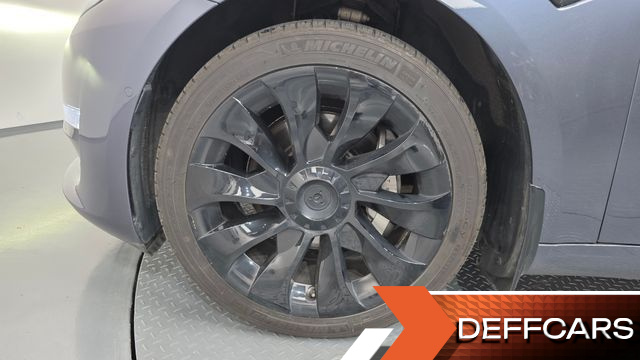 Tesla MODEL 3 Standard Range Plue RWD купить на сайте DeffCars