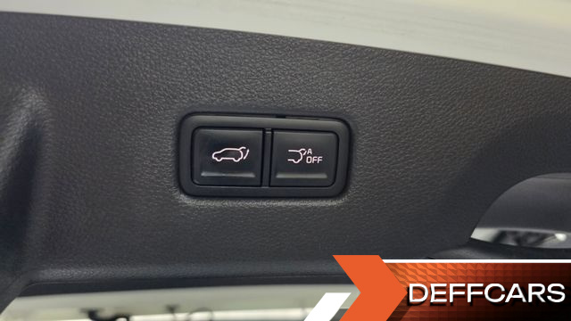 Kia CARNIVAL 9-Seater Noblesse купить на сайте DeffCars