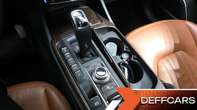 Maserati LEVANTE 3.0 AWD купить на сайте DeffCars