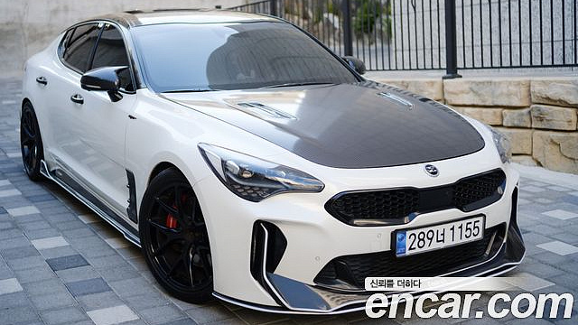 Kia STINGER 3.3 Turbo 2WD GT купить на сайте DeffCars