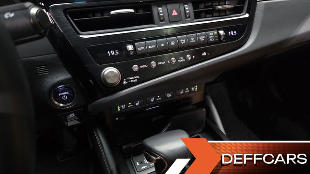Lexus ES Executive купить на сайте DeffCars