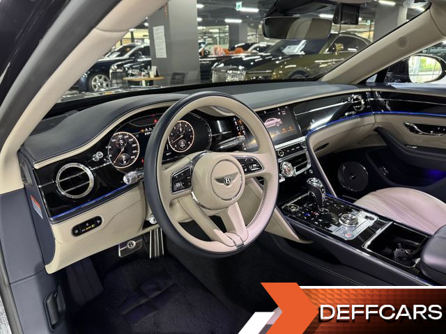 Bentley FLYING SPUR 4.0 Azure купить на сайте DeffCars