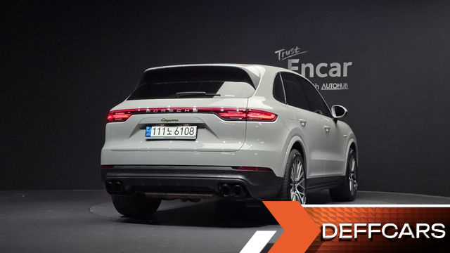 Porsche CAYENNE 3.0 E-HYBRID PLATINUM EDITION купить на сайте DeffCars