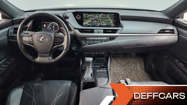 Lexus ES Luxury Plus купить на сайте DeffCars