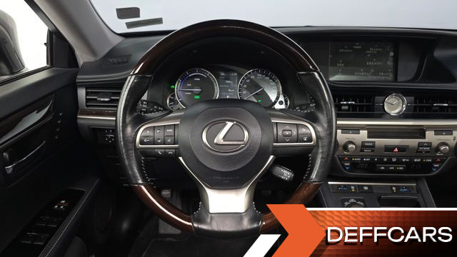 Lexus ES Supreme XV60 купить на сайте DeffCars