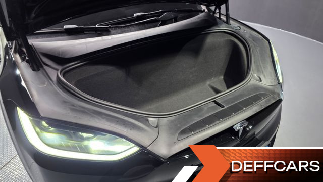 Tesla MODEL X Plaid купить на сайте DeffCars