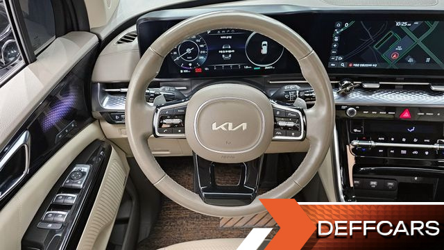 Kia CARNIVAL Gasoline 7-Seater Hi-Limousine Signature купить на сайте DeffCars