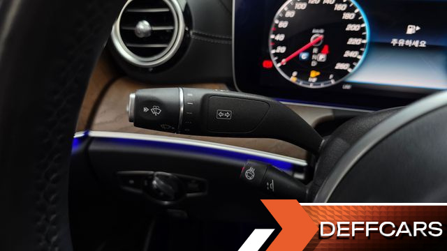 Mercedes E-CLASS E300 Exclusive купить на сайте DeffCars