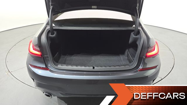 BMW 3-SERIES 320i M Sport купить на сайте DeffCars