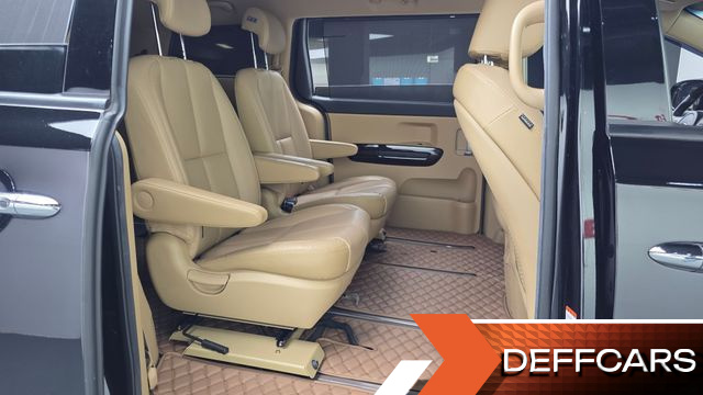 Kia CARNIVAL Gasoline 9-Seater Noblesse Special купить на сайте DeffCars