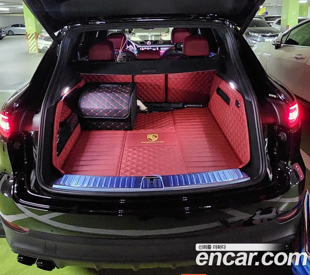 Porsche CAYENNE 3.0 PLATINUM EDITION купить на сайте DeffCars