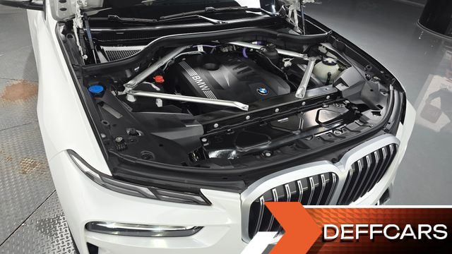 BMW X7 xDrive 40i Design Pure Excellence 6-Seater купить на сайте DeffCars