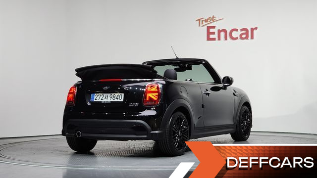 Mini COOPER CONVERTIBLE Classic Third Generation купить на сайте DeffCars