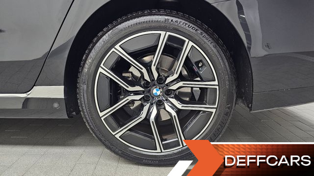 BMW 7-SERIES 740i sDrive M Sport купить на сайте DeffCars
