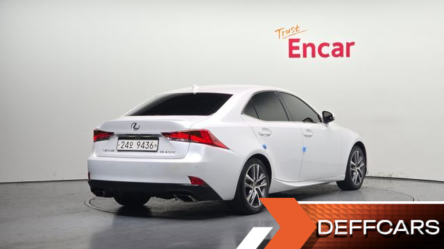 Lexus IS Supreme купить на сайте DeffCars