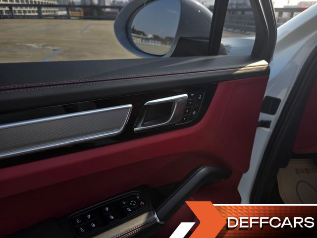 Porsche CAYENNE 3.0 COUPE PLATINUM EDITION купить на сайте DeffCars