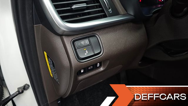 Kia K5 2.0 Noblesse купить на сайте DeffCars