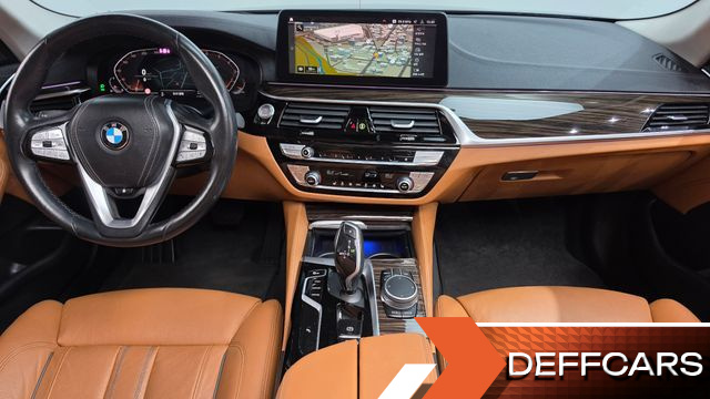 BMW 5-SERIES 520i Luxury купить на сайте DeffCars