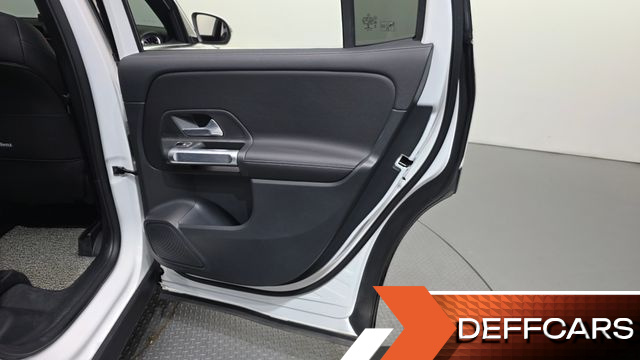 Mercedes GLB-CLASS GLB200 d купить на сайте DeffCars