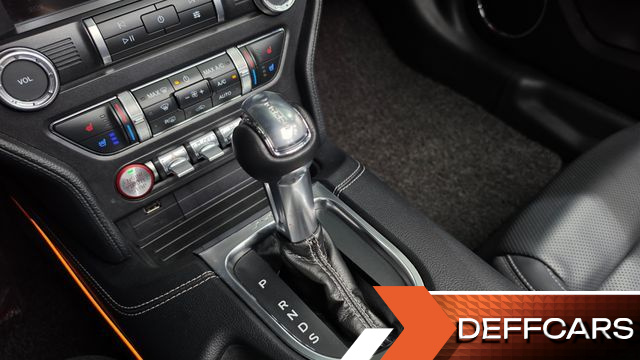 Ford MUSTANG Convertible купить на сайте DeffCars