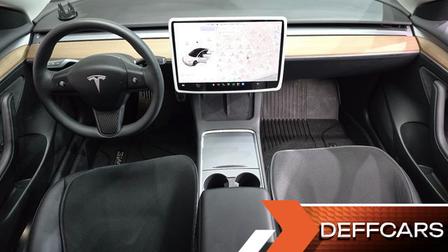 Tesla MODEL 3 Long Range AWD купить на сайте DeffCars