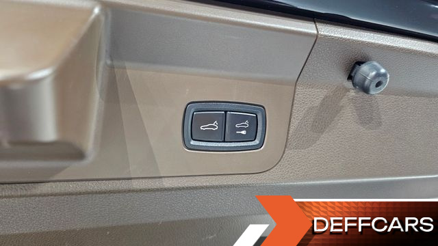 Porsche PANAMERA 4.0 Turbo купить на сайте DeffCars