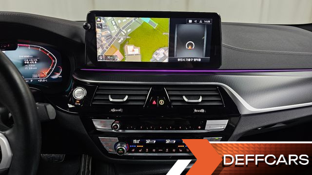 BMW 5-SERIES 520i M Sport купить на сайте DeffCars