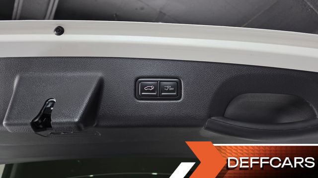 Kia CARNIVAL Diesel 7-Seater Noblesse купить на сайте DeffCars