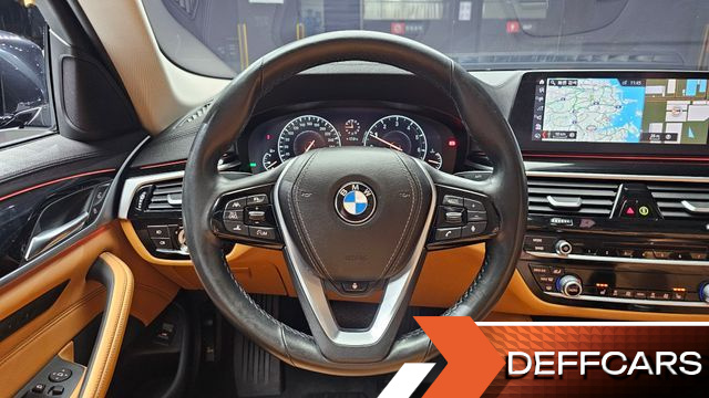 BMW 5-SERIES 520i Luxury купить на сайте DeffCars