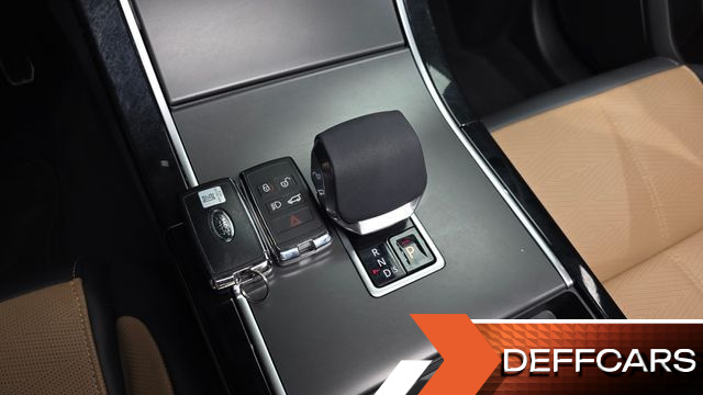 Land Rover RANGE ROVER VELAR 3.0 P400 Dynamic HSE купить на сайте DeffCars