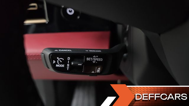 Porsche TAYCAN Base купить на сайте DeffCars
