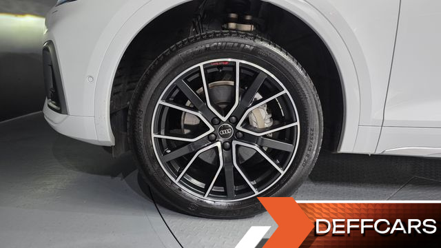 Audi Q5 45 TFSI Quattro Premium купить на сайте DeffCars