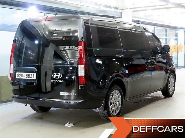 Hyundai STARIA L3.5 Cargo 3-Seater Modern купить на сайте DeffCars